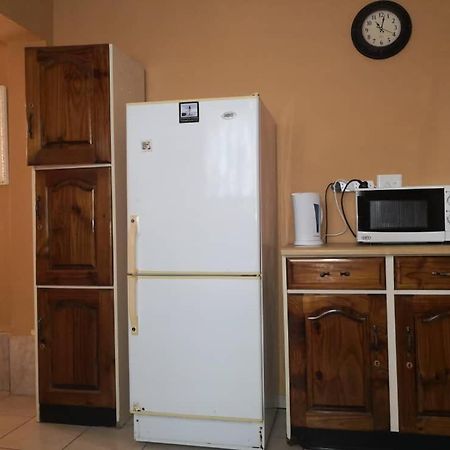 Skippers Backpackers Cc Walvis Bay Dış mekan fotoğraf