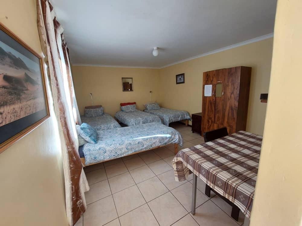 Skippers Backpackers Cc Walvis Bay Dış mekan fotoğraf
