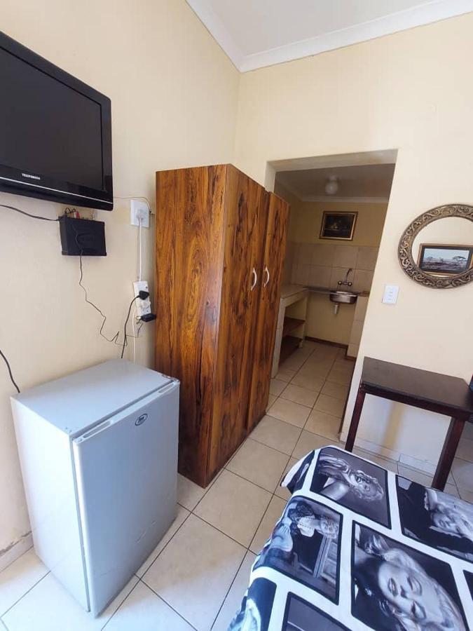 Skippers Backpackers Cc Walvis Bay Dış mekan fotoğraf
