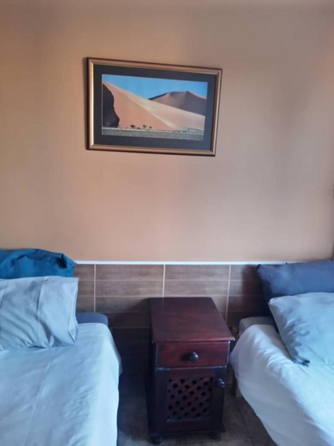 Skippers Backpackers Cc Walvis Bay Dış mekan fotoğraf
